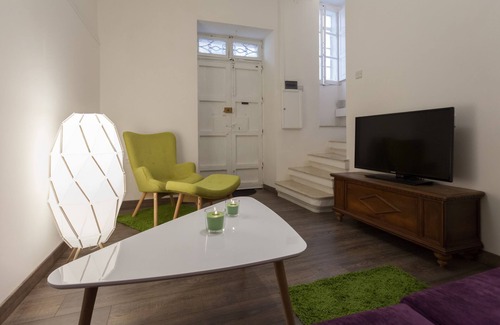 Floriana Apartamento | Apartamento Floriana, wifi, centro histórico, capital Valletta.