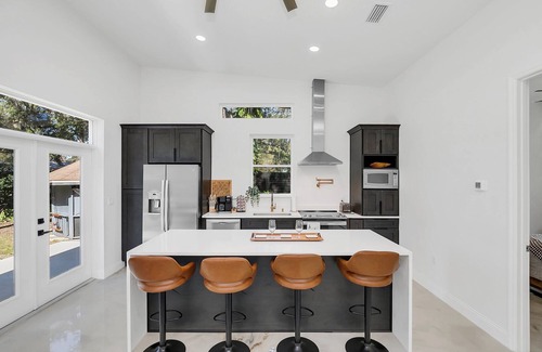 Kissimmee Casa | Florida HappyNest Secluded Luxury Guesthouse