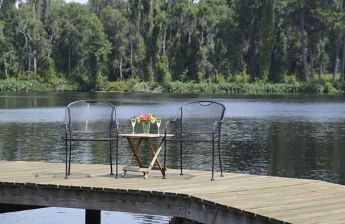 Wellborn Cabina | Florida Log Cabin Lakefront