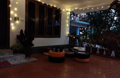 Virarajendrapet Casa | Flower Bee Homestay