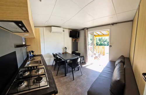 Esparron-de-Verdon Chalet De Esquí | Flower Camping La Beaume **** - Premium chalet 28m2 2 bedrooms / semi-covered terrace / TV / air conditioning 5 people