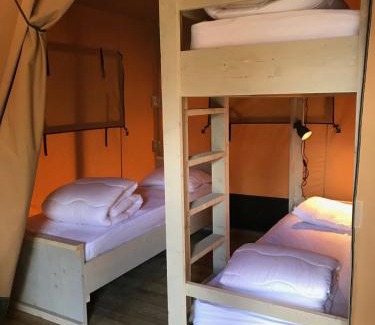 Granges-Aumontzey Otro | Flower Camping La Sténiole