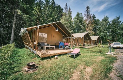 Granges-Aumontzey Otro | Flower Camping La Sténiole