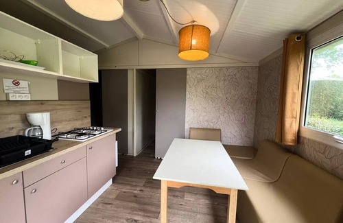 Anneyron Chalet De Esquí | Flower Camping La Chataigneraie **** - Chalet Comfort 25m2 (2 bedrooms) + covered terrace 5 people