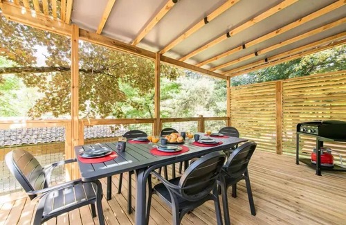 Les Ollieres-sur-Eyrieux Casa | Flower Camping Mas de Champel **** - Mobile-Home 30m2 Premium - 2 bedrooms - Covered terrace - CLIM + TV + sheets + towels included 4 people