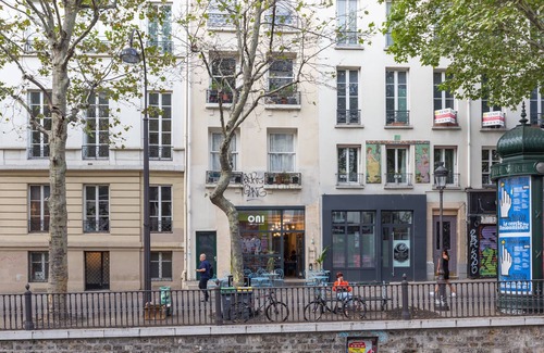 Enfants-Rouges Apartamento | Encantador apartamento de 2 dormitorios y 2 baños por Le Marais (Veeve)