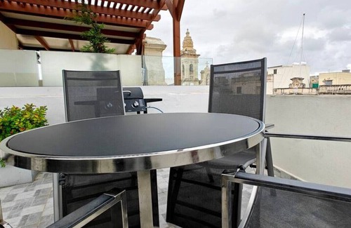 Qormi Condominio | Fly Away Home penthouse