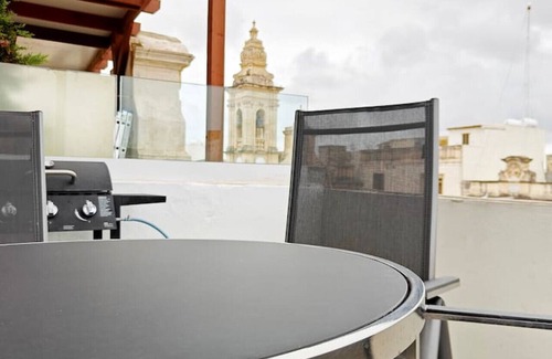Qormi Condominio | Fly Away Home penthouse