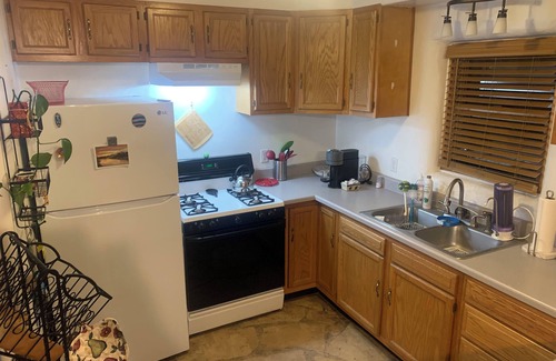 Albuquerque Casa | Flyover Cottage/Quaint 2-bedroom house in charming rural Albuquerque
