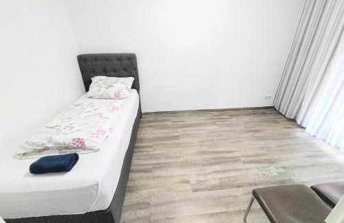 Ruesselsheim Apartamento | FMI 44Accommodation