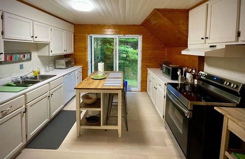 Inverness County Casa | "Forest Lake House" by DMNikas spectacular lakefront Cape Breton Island, Canada