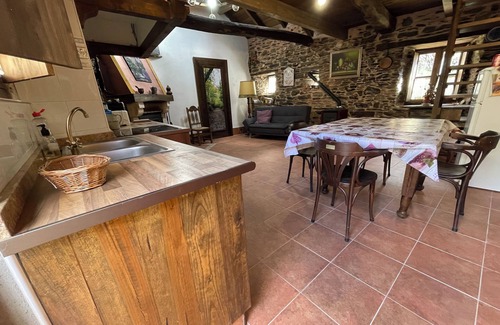 Montes de Valdueza Casa | CASA FOLIBAR