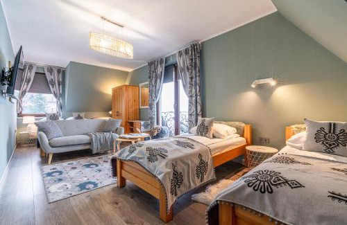 Poronin Cama Y Desayuno | Folkowy Dworek SPA & Fun