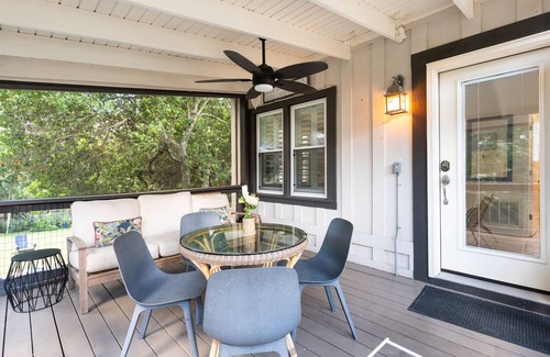 Folly Beach Casa | Folly Beach! Steps from Beach Access! 2BR/1BA