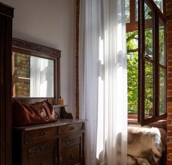 Glowczyce Cama Y Desayuno | Folwark Wielka Wieś - Pałac pod Dębem