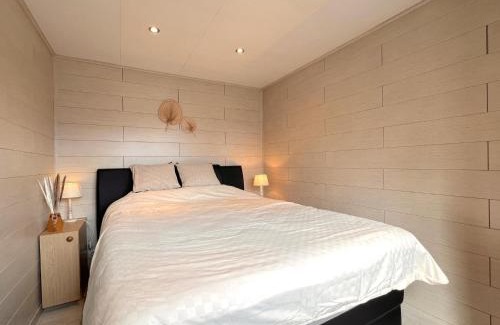 Geel Chalet De Esquí | Fonnies Chalet