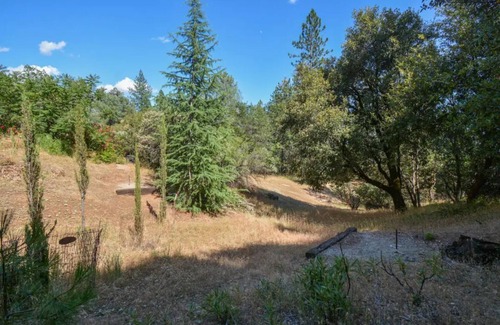 Colfax Casa | Foothills Yurt Glamping: Pool, Sauna & Hot Tub!
