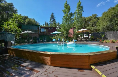 Colfax Casa | Foothills Yurt Glamping: Pool, Sauna & Hot Tub!