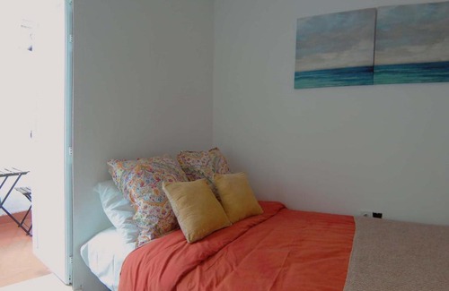 Apple Valley Casa | For lite travel cozy room with 40inch AndroidTV