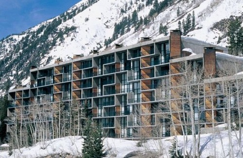 Salt Lake Mountain Resorts Hotel | FOR RENT Unit 415 Snowbird-Iron Blosam-Sleeps 4 prs
