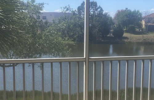 Fort Myers Condominio | For Sale: Spacious 2BR condo top floor with water views