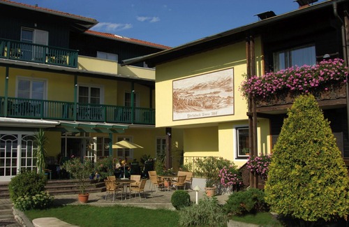 Poertschach am Woerthersee Apartamento | Para SEEVERLIEBTE - apartamento con 2 dormitorios, 2 - 4 personas, playa privada