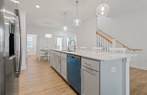 Bermuda Bay Casa | For Shore 3 Bedroom at Cambridge Cove with Private Hot Tub!
