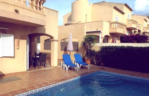 Cala Mandia Casa | Ofertas de última hora: Casa rural cerca de la playa con piscina, Wi-Fi u. clima