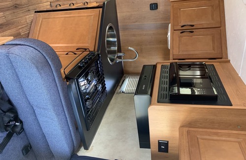 Las Vegas Casa | FORD 2014 28FT CLASE C RV SLEEPS 8 CONDUCE COMO UN NOMBRE DE COCHE NOMBRE (LILLY)