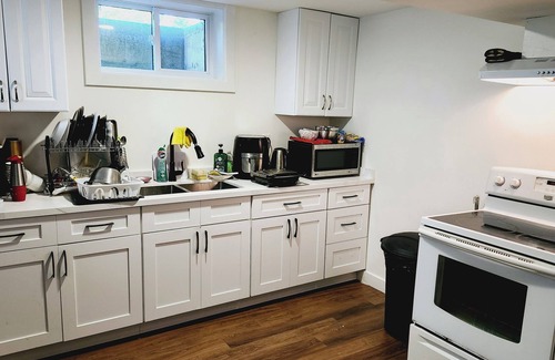 London Casa | Forest City Furnished (one Bedroom) in a brand-new house for one male.