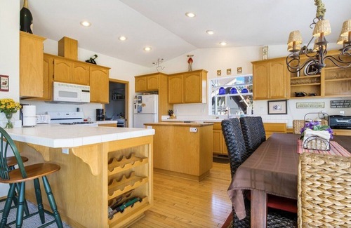 Kings Beach Casa | Forest Glen Family Lodge in Tahoe Vista