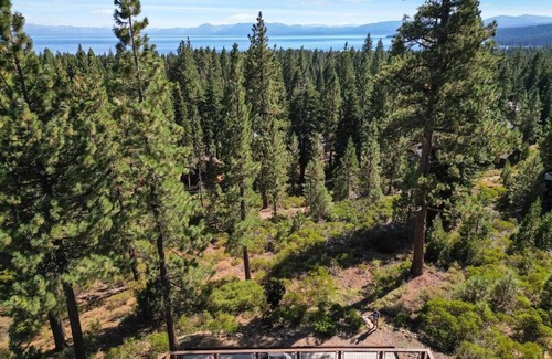 Kings Beach Casa | Forest Glen Family Lodge in Tahoe Vista