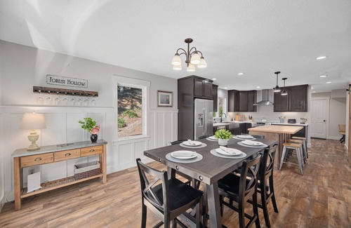 Sheridan Casa | Forest Hollow-Escape to Nature in Wine Country-McMinnville-Fire Pit-Dog Friendly