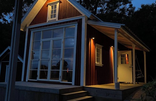 Ljungskile Cabina | Forest house