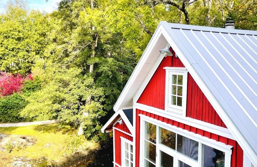 Ljungskile Cabina | Forest house