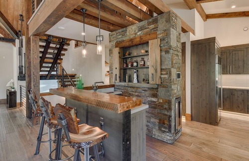 Homewood Casa | Forest Retreat W/ Spa, Sauna, Pier Access (Cherry Lodge)