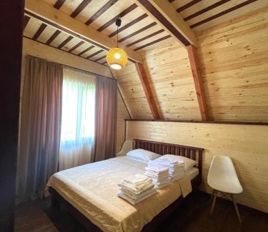 Ambrolauri Apartamento | Forest Side Gogolati