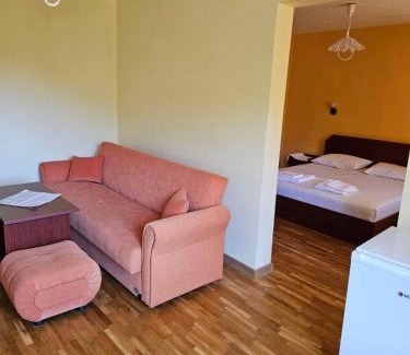 Narechen Apartamento | Forest Spring