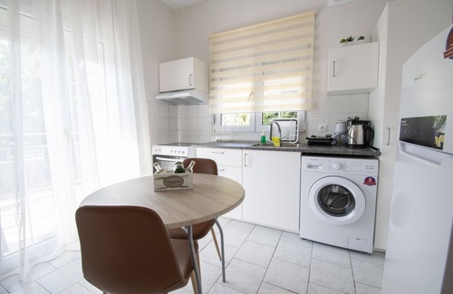 Fourka Apartamento | Forest View Apartment 2 by RentalsPro