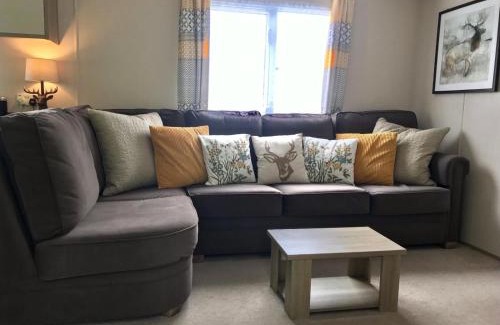 Ringwood Casa | Forest View at Oakdene Forest Park - Leisure Passes Included!