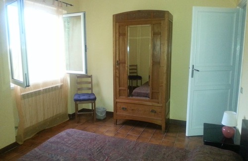 Gavi Cama Y Desayuno | Forest View B&B