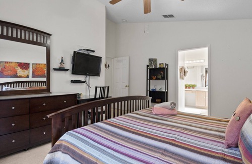 Eagle Pointe South Casa | Forest Villa Super Sale for Spring