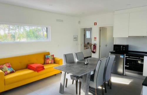 Azenhas do Mar Casa | Forest Village T2