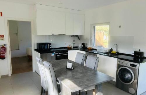 Azenhas do Mar Casa | Forest Village T2