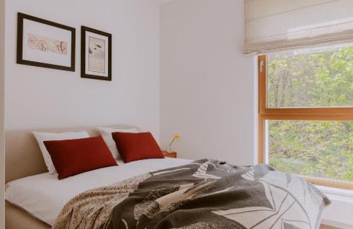 Sopot Apartamento | Forest Zen Sopot z widokiem na morze - Praia Apartments - Polsat Plus Arena