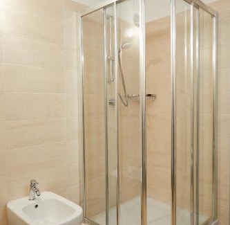 Navazzo Hotel | Foresteria Lombarda LocandAngelica