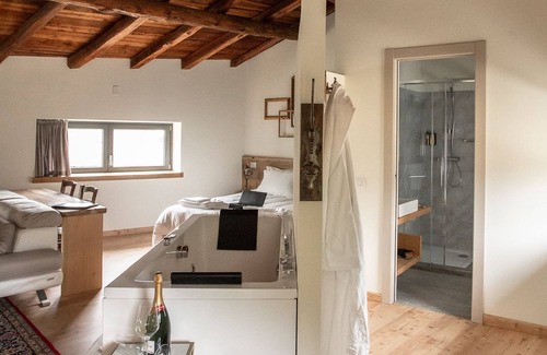 Villa di Tirano Cama Y Desayuno | Foresteria Stazzona