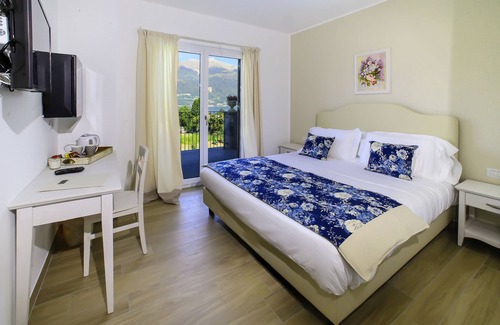 Colico Cama Y Desayuno | Foresteria Villa Margherita