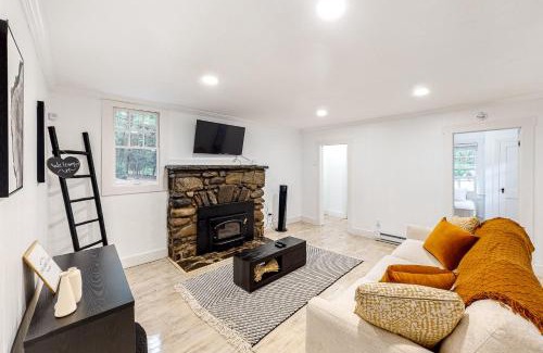 Canadensis Casa | Forestside Lodge