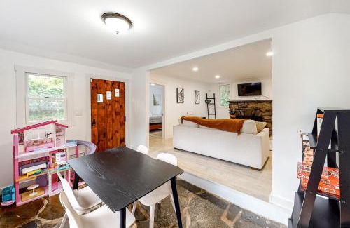 Canadensis Casa | Forestside Lodge